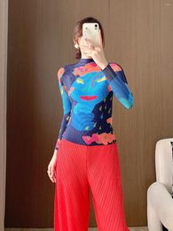 Women's T Shirts Miyake Fold 2024 Spring Printed Long Sleeve T-shirt Semi-high Neck Personality Top