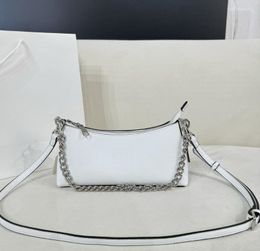 Designer Chain Bag Womens Baguette Zipper Shoulder Bag Clutch Cross Body Sling Mens Fashion Handbag Brand Tote Shoulder Bag Le 83