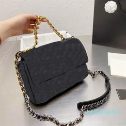 2022 new fashion Designer- Women Classic Flap Bags Braided Genuine Leather Zipper Style Two-Tone Summer Crossbody Shoulder Pochett299V