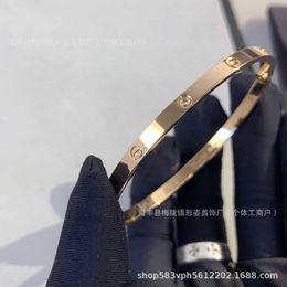Designer C-arter Bracelet V Gold CNC High Version Rose Narrow Edition with Four Diamonds and Six Classic Waterfall Full of Stars 1QYH