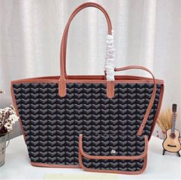 Designer bag fashionable tote bag women's handbag large capacity composite shopping bag plaid leather travel beach bag classic and fashionable