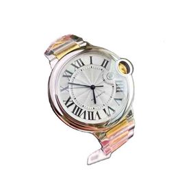 Luxury Wristwatch C Mens Luxury Wrist Watch Män Kvinnor modeklockor Montre Diamond Movement Designer Womens Mens Quartz 9566 IUF1