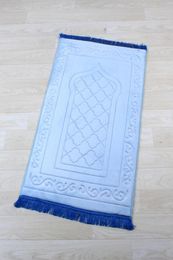 Muslim Prayer Islamic Carpet Mat tapis de priere Braided Mats Vintage Pattern Rug Islam Eid Rugs Tassel Decor Gift Blanket Y2005275858522