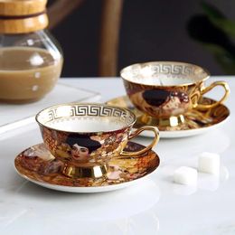 Coffee Cup Set Bone Porcelain Tea Set Kissing Luxury Gift Ceramic Beverage Tea Cup with Spoon 240125