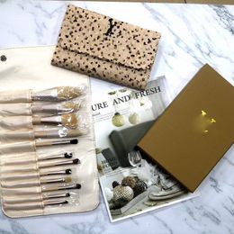 Designer white Makeup Brush Classic Letter Logo Makeup Brush Soft brush Makeup Tool 12 Pieces with Storage Bag brown Gift Box Girl's Valentine's Day Birthday Gift