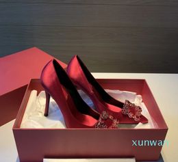 Sexy Pointed Toe Sole Pumps Come With Logo dust bags Wedding dress shoe party