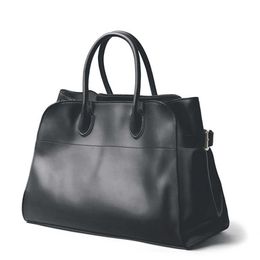 Cowhide Bag New Large Capacity Tote Bag Leather Versatile Commuter One Shoulder Handbag Women's Boston Bag 240125