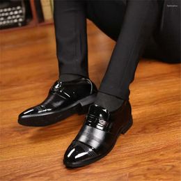 Dress Shoes Gents Latin Man Mens Sports Sale Sneakers Classical Joggings Lofer Advanced Style Loafers Leisure
