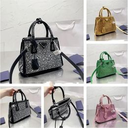 7A Shiny Crystal Tote Bag Silk Satin Handbag Purse Bling Diamond Crossbody Bags Triangle Sign Rhinestone Evening Party Shoulder Tr276H