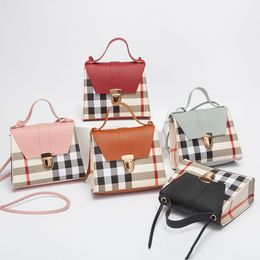 New Women's Shoulder Bag Stripe Handbag Messenger Bag Style Female Bag Vintage Bag Trend Design