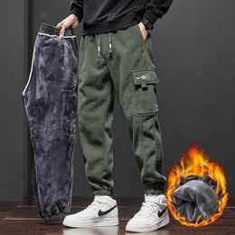 Men's Fleece Corduroy Cargo Harem Pants Winter Thickened Warm Loose Streetwear Joggers Trousers Sweatpants ArmyGreen Black 240123