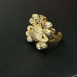 Viviennes Westwoods The the Middle Ages opens her full diamond rings light luxury gold-plated skull standard ring