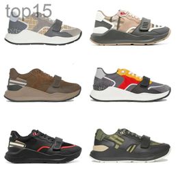 2024 Men Shoes Autumn and Winter New Products Classic Plaid Sneakers Cotton Plaid Rubber Outsole Comfortable Lightweight Sneakers