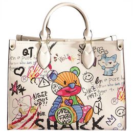 2022 new Bags purses Handbags women new fashion cartoon graffiti high capacity Tote Bag white leather Handbag Commuter bags female288O