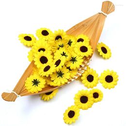Decorative Flowers 50PCS 4CM Sunflower Head Artificial Flower DIY Handmade Accessories Chrysanthemum Home Decoration