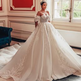 Fabulous Beaded Ball Gown Wedding Dresses Lace Appliqued Bridal Gown Sequined Detachable Short Sleeves Long Train Vestido de Novia for Bride