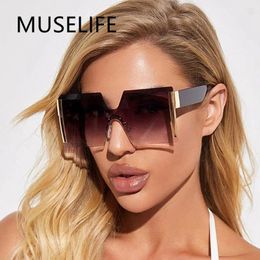 Sunglasses Square Women 2024 Fashion Designer Red Pink Clear Small Lens Personality Sun Glasses Shades UV400