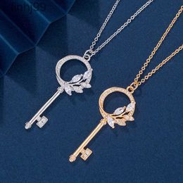 Pendant Necklaces Gold t Family Vine Key Necklace Female Flower Leaf Simple and Luxury Horse Eye Diamond Sweater Chain 9zze DZHH