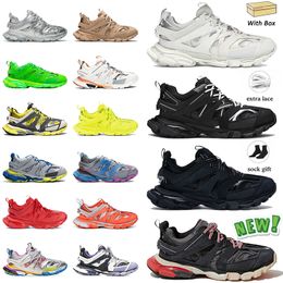 Designer Womens Mens Shoes Track 3.0 Sneakers Luxury Trainers Triple Black White Pink Blue Orange Ye Dde Designer Shoes Running Shoes Size 35-46 Dhgate