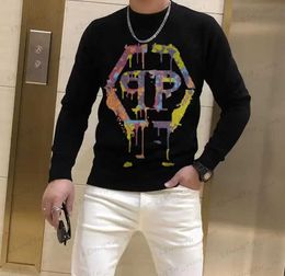 Men's Sweaters Autumn and Winter New Rhinestone Round Neck Knitted Sweater Men's Sweater Young Casual Fashion Sweater T240126