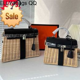 Designer Bag Picnics Handbag Woven Bamboo Handswen 7a Quality ZR1V