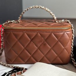 Designer Shoulder Handbag Genuine Leather Bags Womens S Crossbody Chain Bag Clutch Flap Purse Key Card Wallet Totes Toiletry Bag Casual Lady