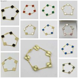 Fashion Designer Bracelet for Women and Men Gold Chains Clover Style 19cm with Box Couple 18139