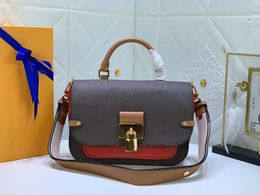 Designer Bag Tote Handbags Women Printing Letter Brown Leather Shoulder Bags Luxury Messenger Bag Handle Tote Metal Lock