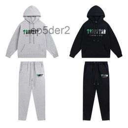 Mens Hoodies Sweatshirts Designer Clothing Hoodie Trapstar Green Black Towel Embroidery Fashion Brand Loose Casual Plush Hooded Sweater Set for Men Tracksuit ZCKL