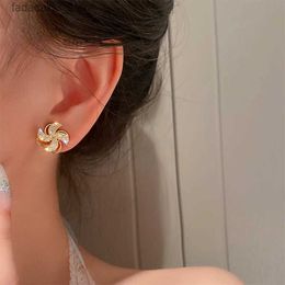 Stud New Unique Design Rotating Small Windmill Zircon Gold Colour Stud Earrings for Women Personality Cute Girls Daily Wearing Jewellery Q240125