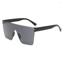 Sunglasses 2024 Fashion Connected Large Frame Ultra Light And Thin Sun Shade Eyeglasses Anti UV Driving Female