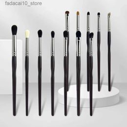 Makeup Brushes 12pcs/set Animal hair Professional Eye Makeup brushes Black detail Eyeshadow make up brushes smudge crease eyebrow Nose shadow Q240126