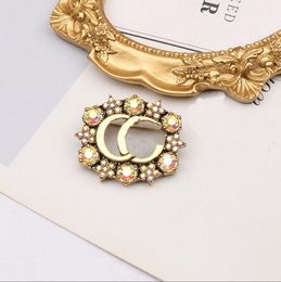 20style Classic Brand Designer Double G-letter Brooch Women Men Elegant Style Little Pearl Brooches Pin Metal Fashion Jewellery Accessories High Quality