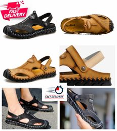 2024 Designer Summer Men's Women's Wooden Sandals Mule Casual Classic Flat Sandals Outdoor Strap Slippers Folded Shoes Women's Beach Shoes