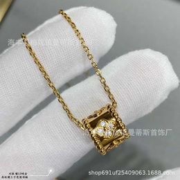 Original 1to1 Van C-A S925 Pure Clover Silver High Edition Kaleidoscope Necklace Fashionable and Elegant Clawbone Chain82LF