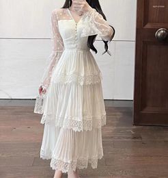 Casual Dresses Runway Autumn Mesh Flower Patchwork Chiffon Cake Long Dress Elegant Women V Neck Flare Sleeve Lace Ruffles White Party