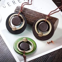 Pendant Necklaces Retro Women's Sweater Chain Circle Wood Round Handmade Coin Necklace Leather Link Trendy Jewellery