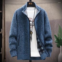Men's Sweaters Winter Spring Fleece Sweater Zipper Cardigan Korean Warm Jacket Coat Sports Male Jumper Knit Clothing Brown