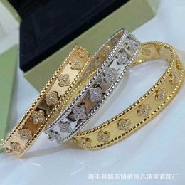 Designer Van cl-ap Fanjia Wide and Narrow Edition Kaleidoscope Bracelet for Women with Four Leaf Grass Diamonds 18K Rose Gold Sky Star Snap Couple