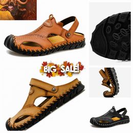 Designer Summer Outdoor Mens Women Casual Sandals with Strap Slippers Leather Women's Agate Black Brown Beach Shoes 38-48