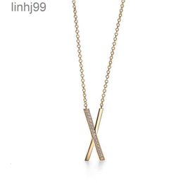 Pendant Necklaces Popular Necklace t Family Letter Sterling Silver Plated Gold Cross Semi Diamond Inlaid Collarbone Chain Female Elbz NZKR