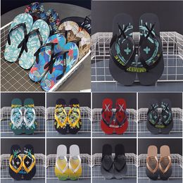 Designer Shoes Men Slippers Women Sandals Classic Flat Slides Platform Rubber Slipper Animal Letter Graphic Printing Fashion Summer Loafers Mens Flip Flops