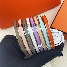 Color Bracelet Designer Fashion Charm Bangle for Women Men Unisex Woman Gold Plated Jewelry Thanksgiving Day Chirstmas South American Gift U74O