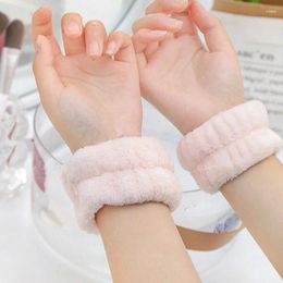 Towel 2pc Washing Absorbent Wristband Wrist Guard Bathroom Accessories Face-washing Artefact Hand-washing Cuff Anti-wetting Sleeves