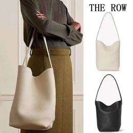 The Row Genuine Leather Bucket Bag High-end One Shoulder Handbag Lychee Grain Cowhide Large Capacity Commuting Tote Bag Women