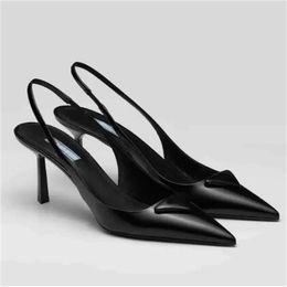 Marchi di lusso slingback tacchi alti Mocassini firmati Sandali Balletto Scarpe in pelle a spillo Décolleté bianco nero Gladiatore Décolleté da passeggio Scarpe eleganti