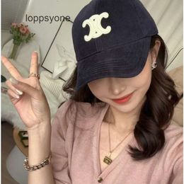 Label Couple Water sports Ball Baseball Luxury Autumn Cap Designer women's winter Outdoor Ball Hat Sports Big Head Women Hat Celi cap Celi hat R30C