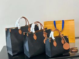2024 high-quality s designers bags 3 Sizes Shoulder Bags Soft Leather knurling Mini women Handbag Crossbody Luxury Tote Fashion Shopping Purse Satchels Bag