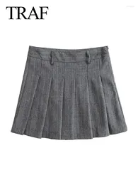 Skirts Spring Women Fashion Pleated Trend Stripe Tight Cropped Skirt Woman Wild Casual Preppy Style Female Mini