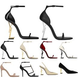 2024 scarpe eleganti da donna di lusso firmate tacchi alti in vernice tono oro triplo nero nudo rosso sandali moda donna da donna festa matrimonio ufficio tacchi 01